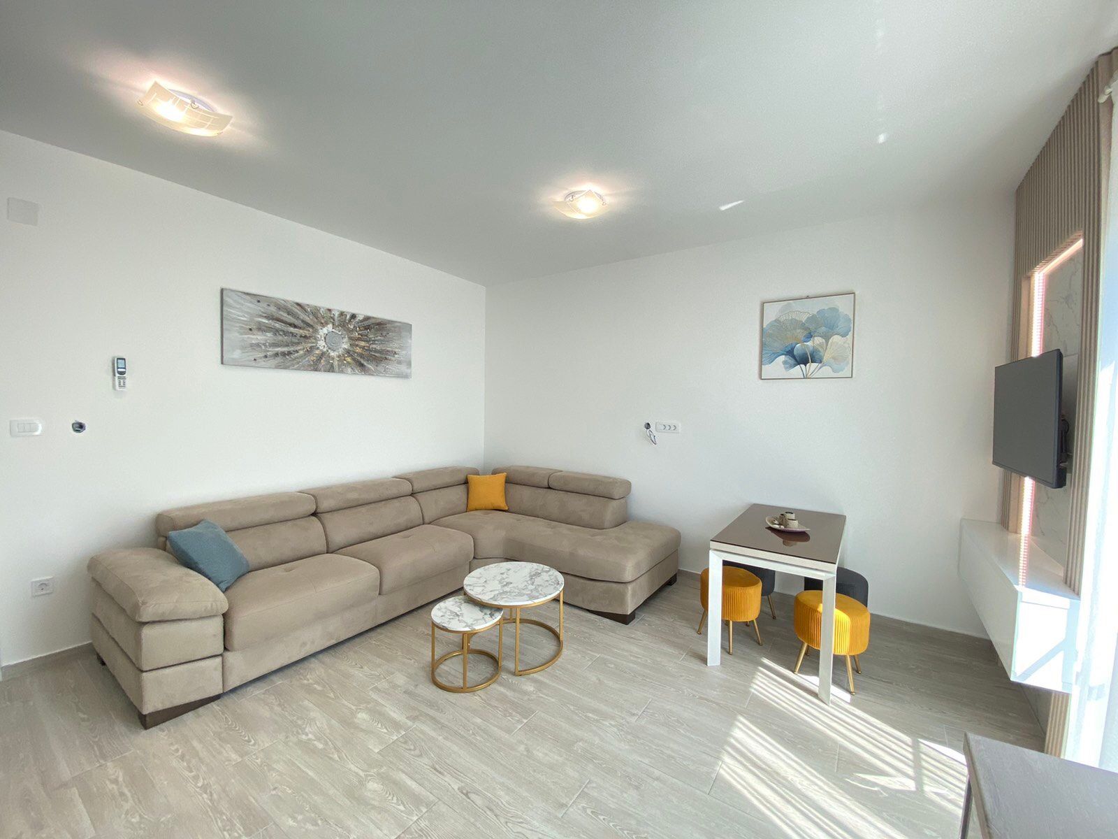 Nov opremljen jednosoban stan, Becici (na period od 01.10.2026 do 01.06.2027) - Amfora Real Estate