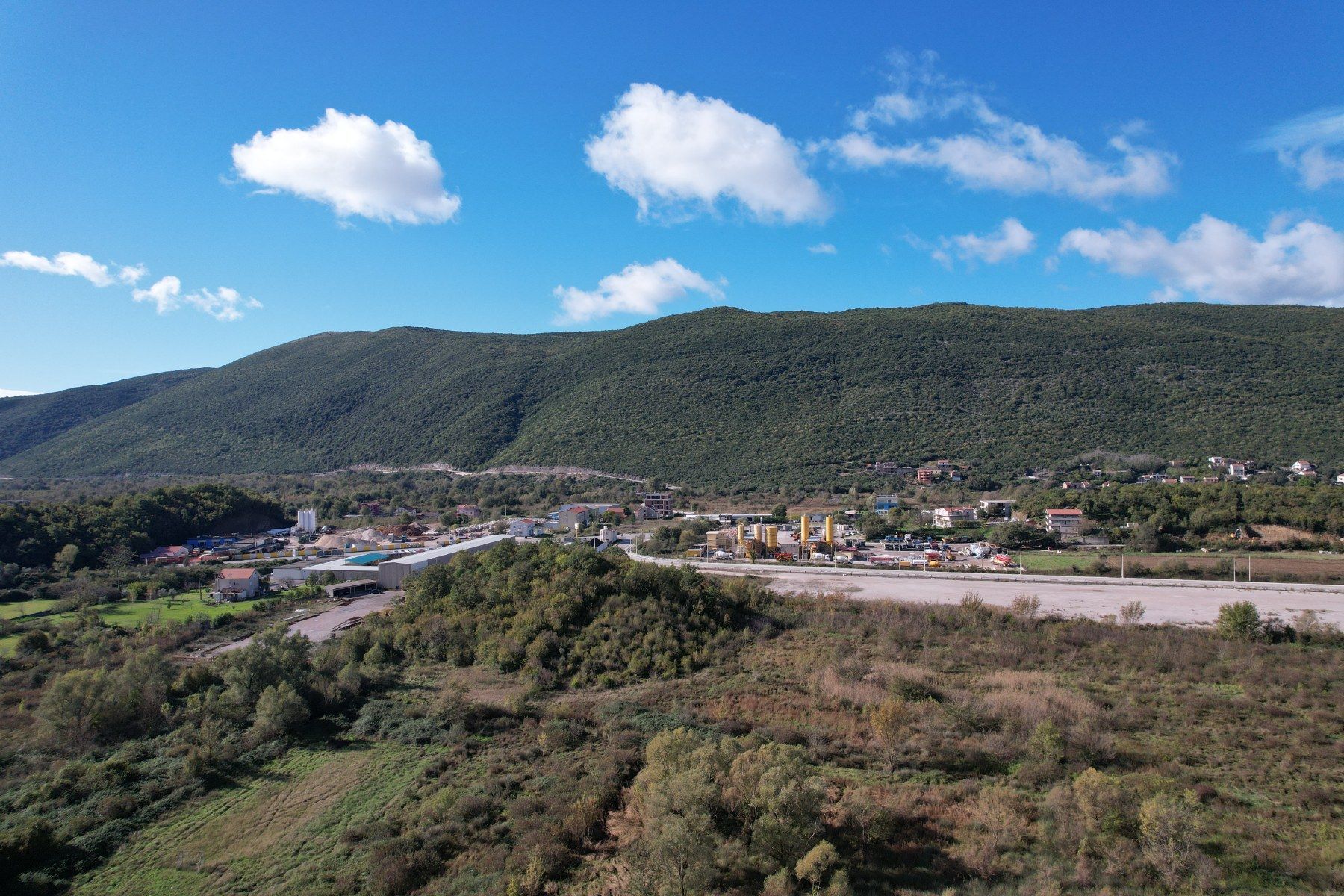 Two plots with a total area of 887m2, Lastva Grbaljska, Budva Lastva