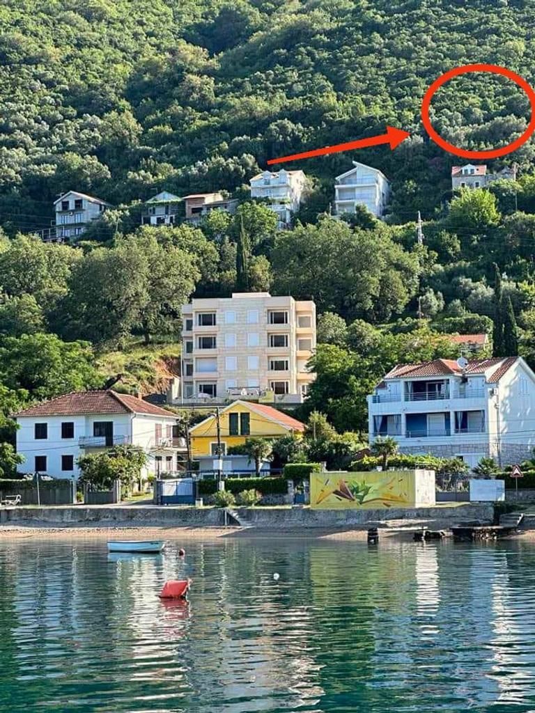 Na prodaju zemljište na fantastičnoj lokaciji u Kumboru 19.561 m², Herceg Novi: Zemljište za luksuznu izgradnju vila i stambenih objekata - Amfora Real Estate