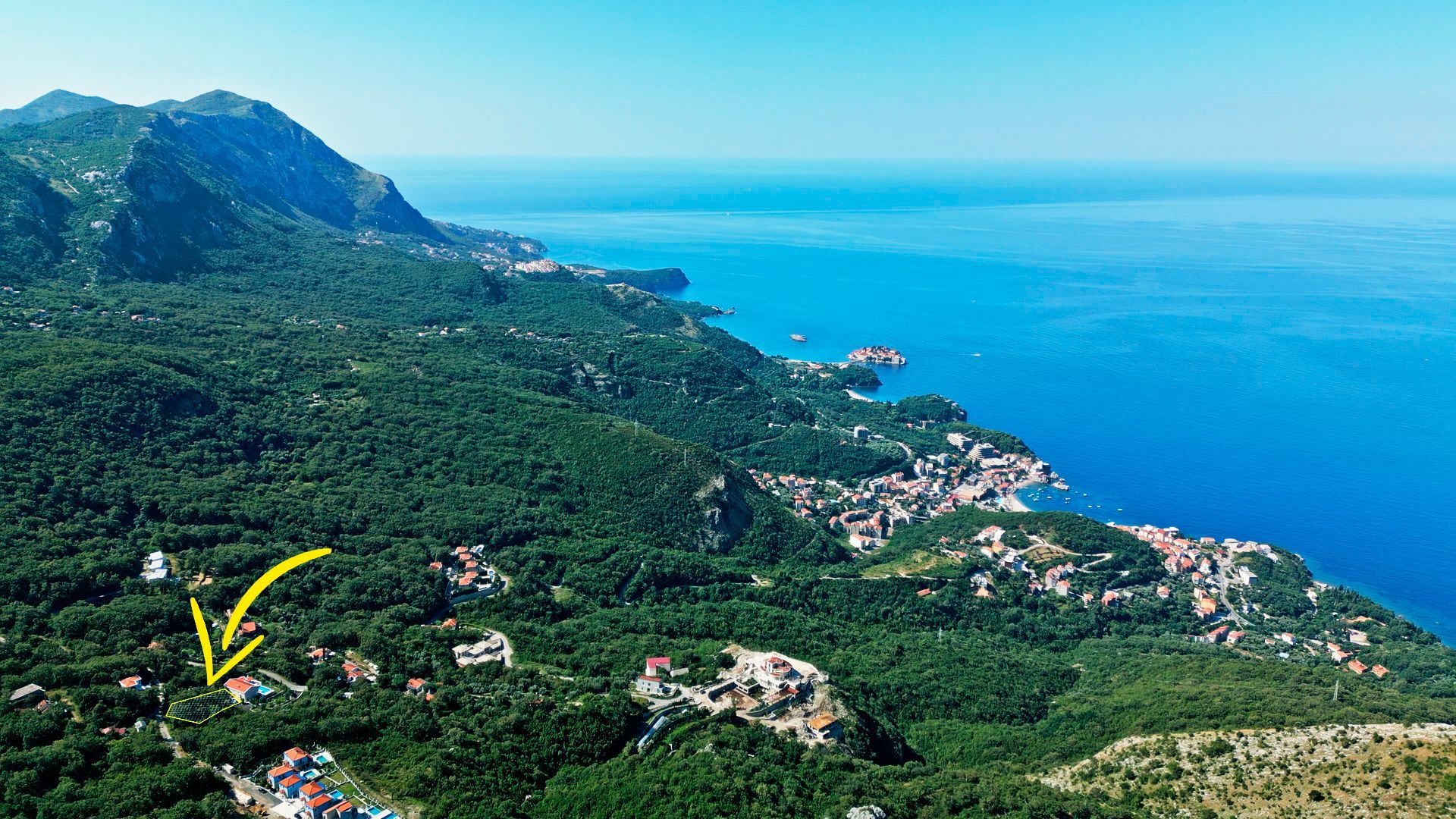 Urbanizovano zemljište 802m² sa panoramskim pogledom na more u Kuljačama, Budva - Amfora Real Estate