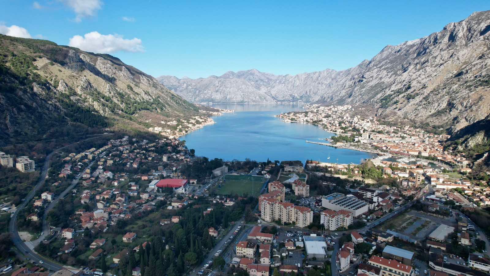 Urbanizovan plac 12.000 m² sa panoramskim pogledom na more, Škaljari, Kotor - Amfora Real Estate