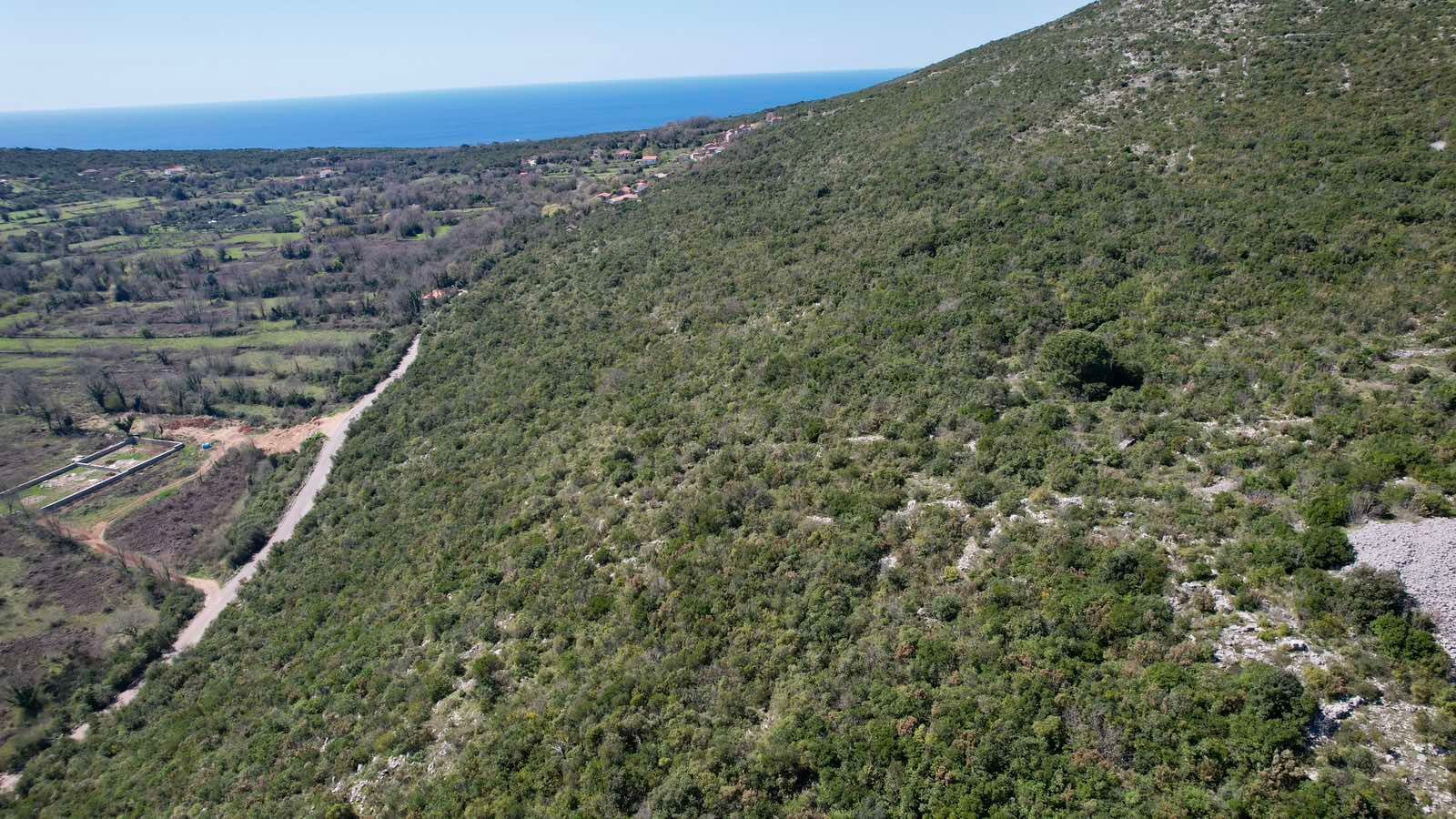 Prodaja urbanizovanog zemljista 5230m² – Zagora, Kotor - Amfora Real Estate