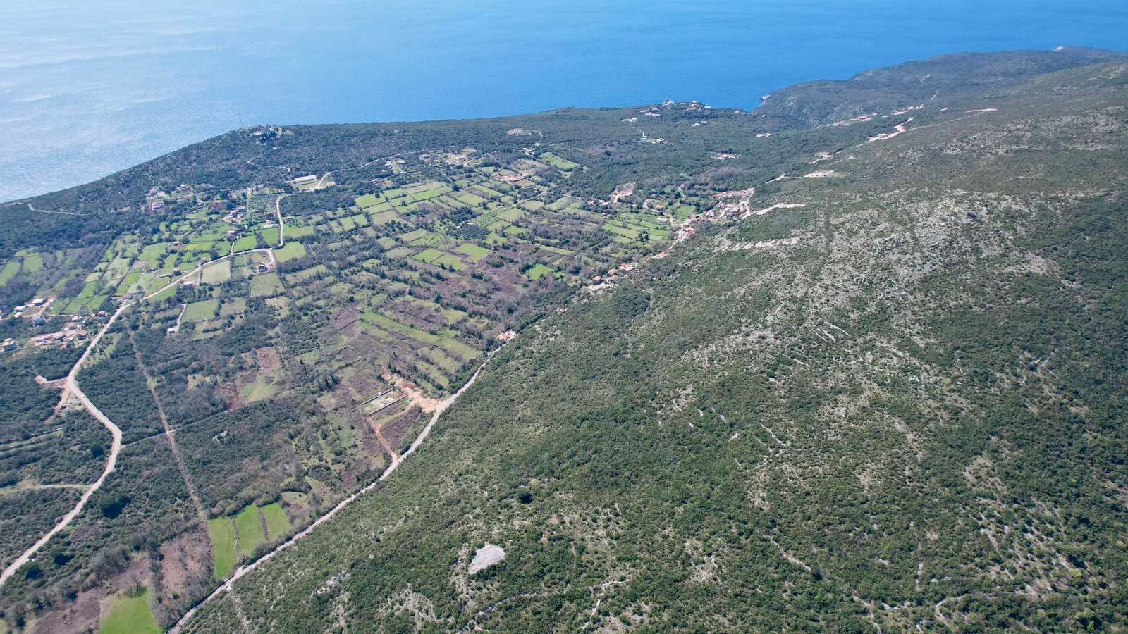 Prodaja urbanizovanog zemljista 5230m² – Zagora, Kotor - Amfora Real Estate