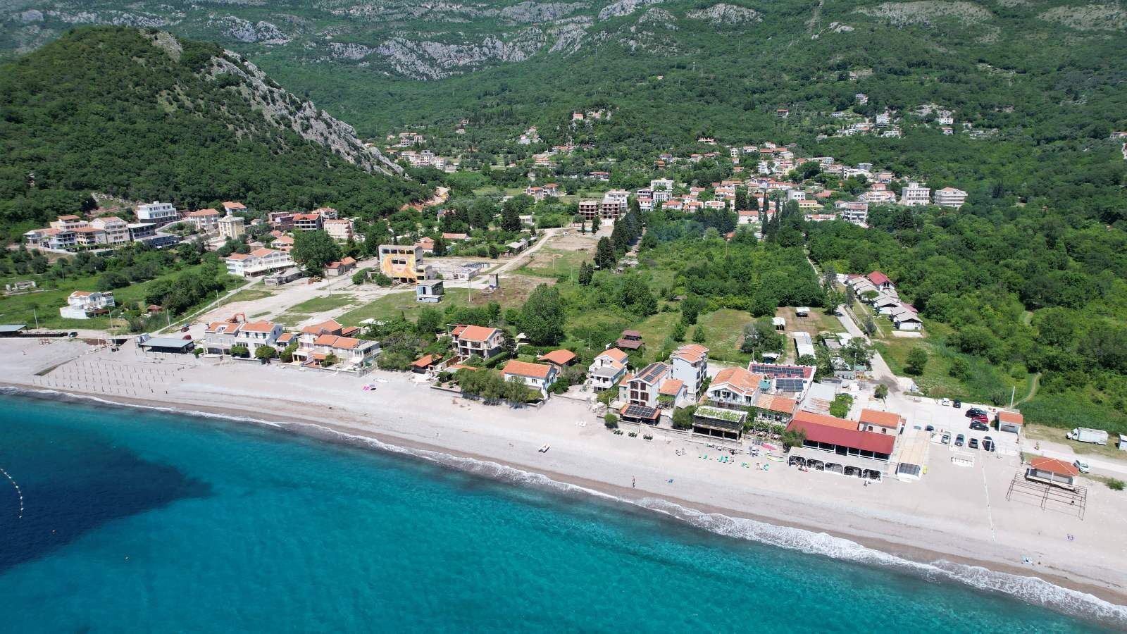 Plac 1450 m² na prvoj liniji mora – Buljarica - Amfora Real Estate