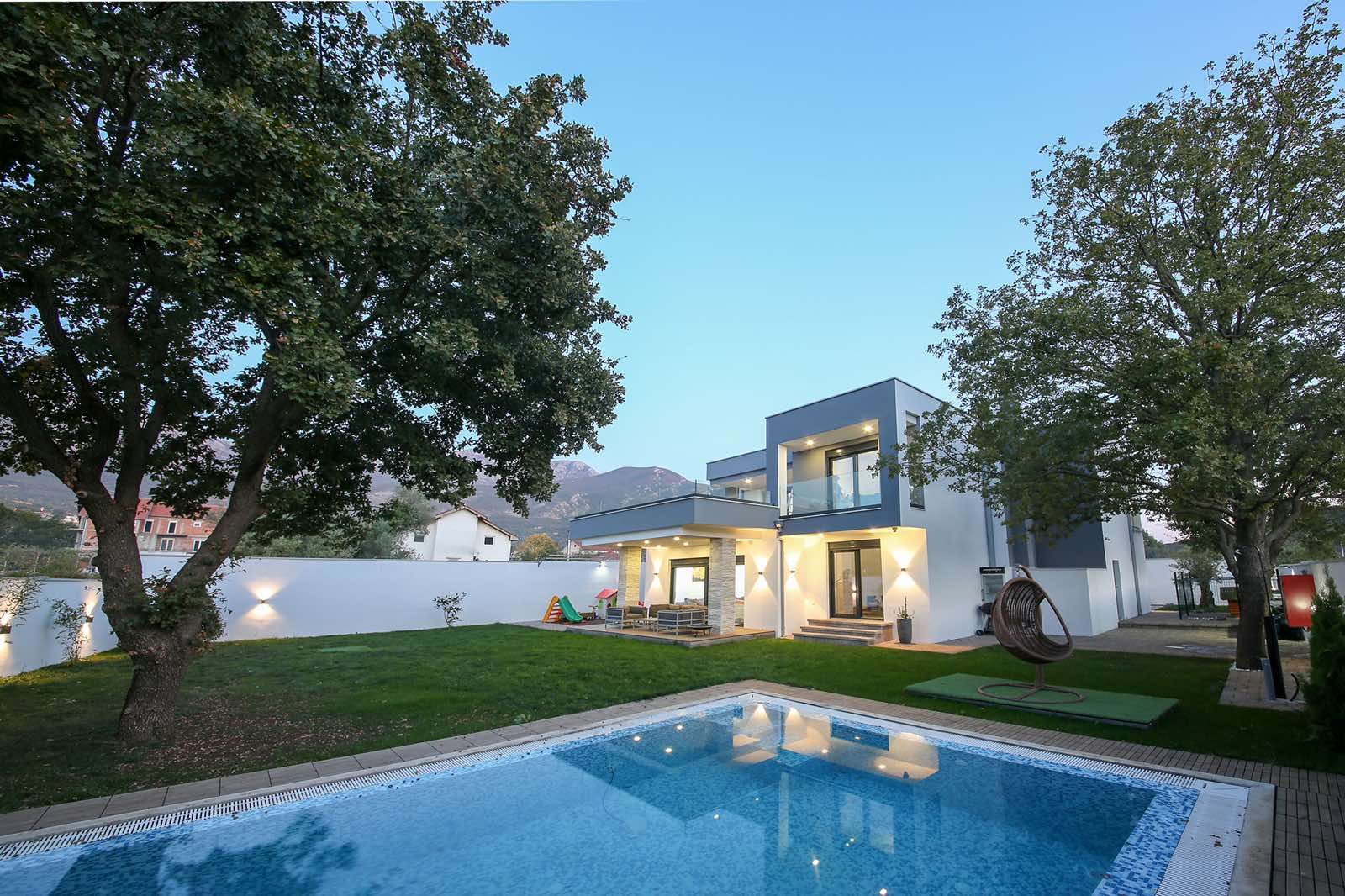 Beautiful, modern villa with pool. Radanovići. Kotor | Radanovici ...