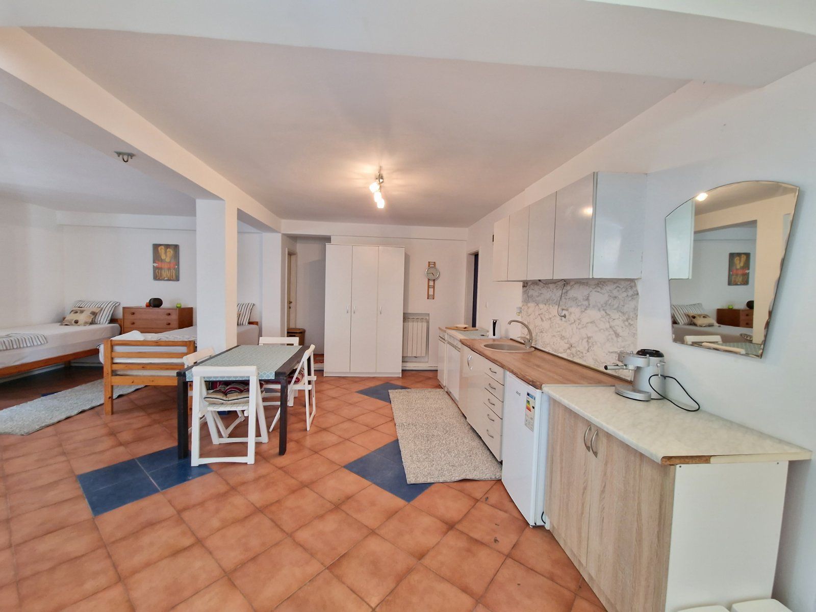 amforaproperty.com/Apartman za četiri osobe u blizini Starog grada i mora u Budvi